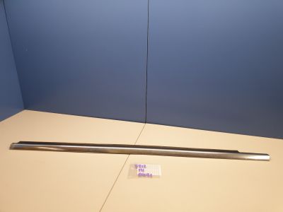 Молдинг стекла передней левой двери для Mercedes E-klasse W212 2009-2016