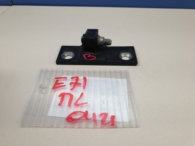 Петля двери передней правой верхняя для BMW X6 E71 E72 2007-2014