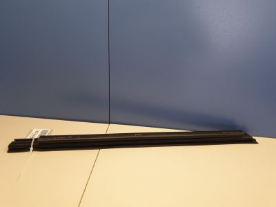 Накладка стекла передней левой двери для BMW 5 F10 2009-2017