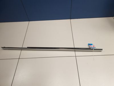 Молдинг стекла передней правой двери для Mercedes C-klasse W205 2014-