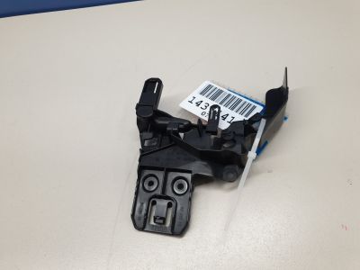 Кронштейн замка двери передний правый для Mercedes C-klasse W205 2014-