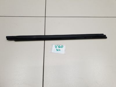 Накладка стекла задней левой двери для Volvo V60 (V60 Cross Country) 2010-2018