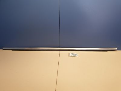 Молдинг стекла задней правой двери для Mercedes E-klasse W212 2009-2016