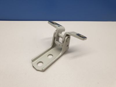 Петля двери передней правой нижняя для Chery Fora A21 2006-2010