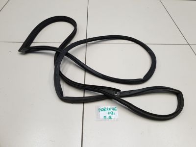 Уплотнитель стекла передней правой двери для Subaru Forester S12 2008-2012