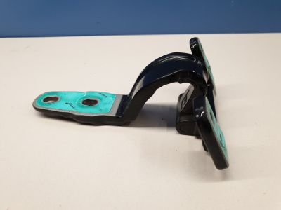 Петля двери багажника правая для Mercedes E-klasse W213 2016-