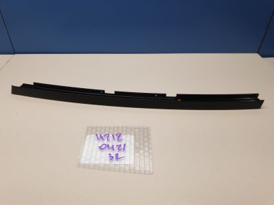 Направляющая стекла задней левой двери для Mercedes E-klasse W212 2009-2016