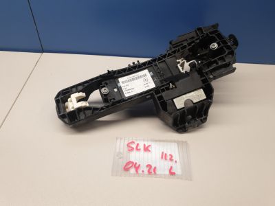 Кронштейн ручки двери передней левой для Mercedes SLK-klasse R172 2011-2016