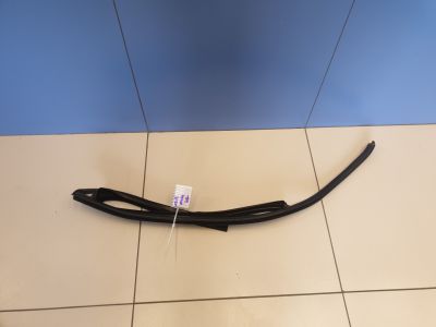 Уплотнитель стекла двери задний правый для Mercedes E-klasse W212 2009-2016