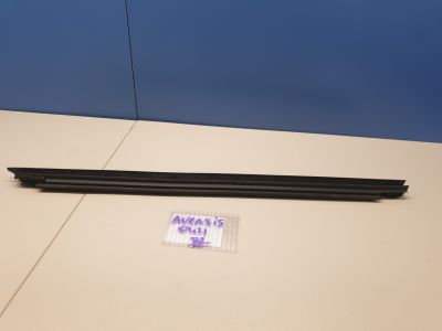 Накладка стекла задней правой двери для Toyota Avensis T27 2008-2018