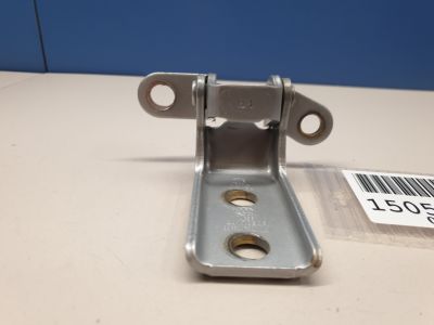 Петля двери задней левой нижняя для Lifan Solano 650 2016-