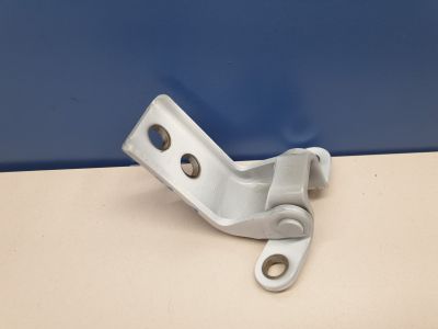 Петля двери передней правой нижняя для Lifan Solano 650 2016-