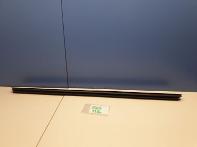 Накладка стекла передней правой двери для BMW X3 F25 2010-2017