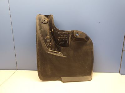 Брызговик передний левый для Toyota Fortuner GGN155 2015-