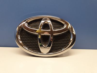 Эмблема решетки радиатора для Toyota Land Cruiser Prado 150 2009-