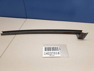 Направляющая стекла передней левой двери для Suzuki Grand Vitara 2005-2015