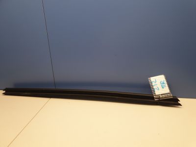 Накладка стекла передней правой двери для Mercedes E-klasse W212 2009-2016