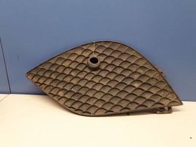 Решётка в бампер левая для Mercedes C-klasse W205 2014-