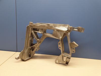 Кронштейн панели радиатора правый для Mercedes C-klasse W205 2014-