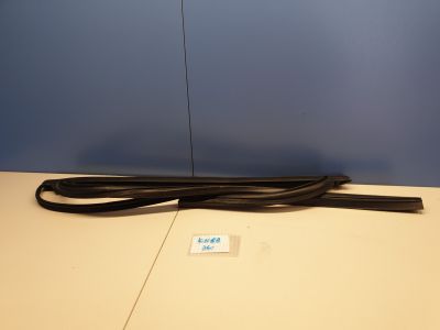 Уплотнитель двери задней левой для Ford Kuga 2012-2019