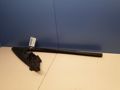 Уплотнитель двери передней левой для BMW 5 F07 Gran Turismo 2009-2017