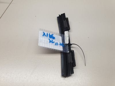 Накладка стекла задней левой двери для Mercedes GL-klasse X166 GL GLS 2012-