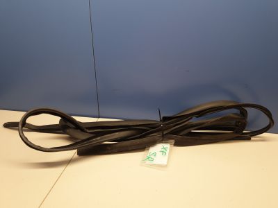 Уплотнитель двери задней правой для Jaguar XF 2007-2015