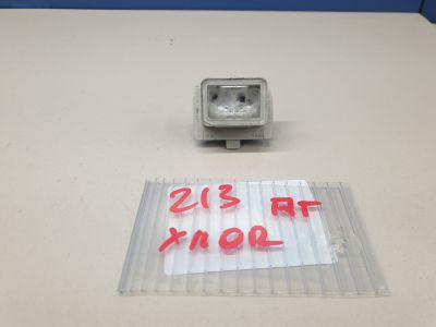 Фонарь подсветки номерного знака для Mercedes E-klasse W213 2016-