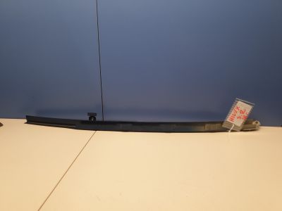 Направляющая стекла задней правой двери для Toyota Hilux N125 2015-