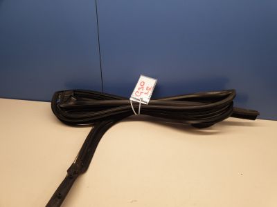 Уплотнитель стекла двери задний правый для BMW 5 G30 F90 2016-