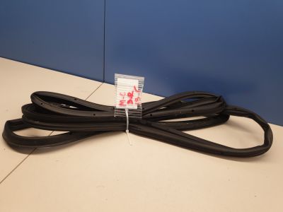 Уплотнитель двери задней правой для Mazda 6 GJ 2013-2019