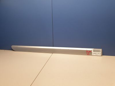 Молдинг двери правый задний для Volvo XC90 2002-2015