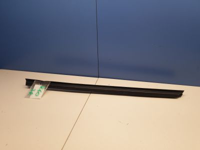 Накладка стекла задней правой двери для Mini Countryman R60 2010-2016