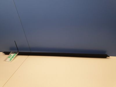 Накладка стекла передней правой двери для Jeep Patriot MK74 2007-2016