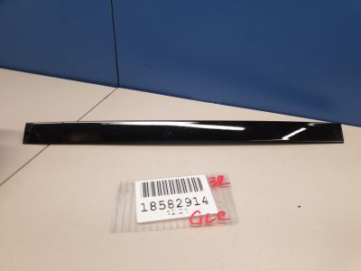 Направляющая стекла задней правой двери для Mercedes GLC-klasse X253 2015-