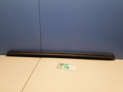 Накладка стекла передней правой двери для BMW 5 F10 2009-2017