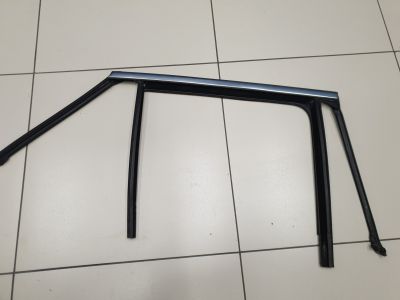 Уплотнитель стекла двери задний правый для Mercedes GLC-klasse X253 2015-