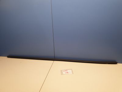 Молдинг стекла передней правой двери для BMW 2 F45 F46 Tourer 2014-