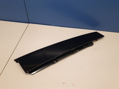 Накладка рамки двери задняя левая для Audi A4 B9 2015-