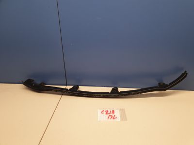 Уплотнитель двери передней левой для Mercedes CLS-klasse W218 2010-2017