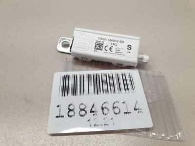 Антенна для Jaguar E-PACE X540 2017-