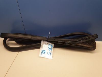 Уплотнитель двери передней левой для Mazda CX-5 2011-2017