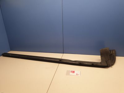 Уплотнитель стекла передней левой двери для BMW 6 F12 F13 2011-2017