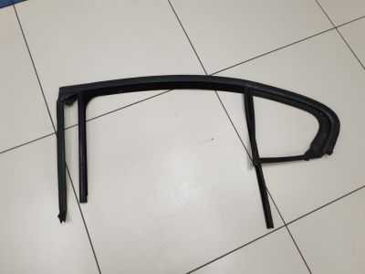 Уплотнитель стекла двери задний левый для Opel Insignia 2008-2017