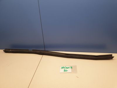 Накладка стекла задней левой двери для Opel Insignia 2008-2017