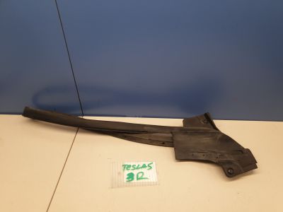 Уплотнитель двери задней правой для Tesla Model S 2012-