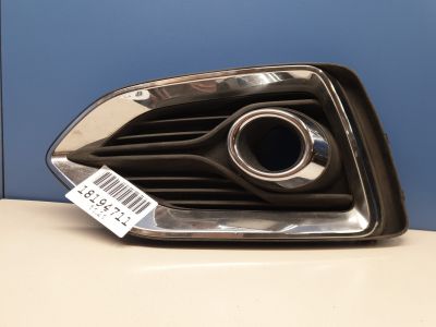 Решётка в бампер левая для Hyundai Solaris 2017-