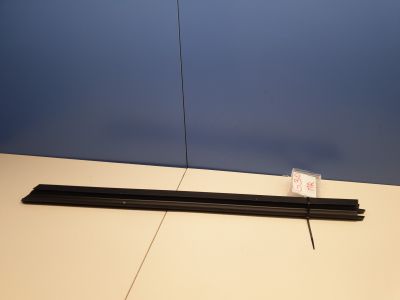 Уплотнитель стекла двери передней правой для BMW 5 G30 F90 2016-