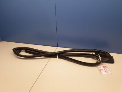 Уплотнитель двери задней правой для Audi A6 S6 C7 2011-2018