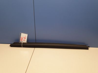 Накладка стекла задней правой двери для Mercedes GL-klasse X166 GL GLS 2012-